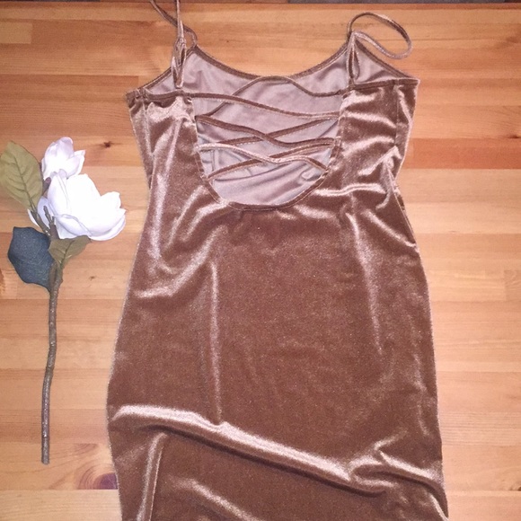 Gold strappy dress - Picture 4 of 6